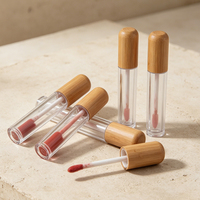 Tube de rouge à lèvres et gloss vide en bambou naturel pour maquillage cosmétique, tubes de gloss vides avec applicateurs, logo personnalisé