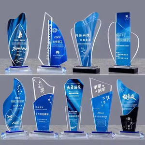 Trophée en cristal <span class=keywords><strong>diamant</strong></span> pas cher 2026 avec logo gravé / Trophée en cristal <span class=keywords><strong>diamant</strong></span> transparent / Récompense en cristal en forme de <span class=keywords><strong>diamant</strong></span> - Product Image 2