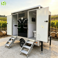Remorque de toilettes portables sur mesure GoEasy, remorque sanitaire haut de gamme pour service de réception de mariage en extérieur