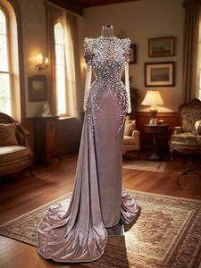 Exquisito Vestido de Noche Personalizado Estilo <span class=keywords><strong>Imperio</strong></span> y Corte Sirena con Bordados, Antiestático, de Alta Calidad, con Cuentas, Cola Capilla y Largo hasta el Suelo - Product Image 4