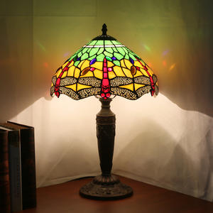 Lámpara de Mesa Estilo Tiffany Europeo para Dormitorio, Sala de Estar, Estudio y Sala de Lectura - Product Image 5