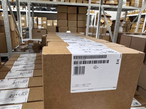 Modulo di uscita analogica Siemens PLC S7-1200 G2 S7 1200 PLC SM 1232 8AQ 6ES7232-4HF50-0XB0 6es72324hf500xb0 - Product Image 2