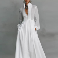 Robe chemise longue plissée en mousseline de soie à col montant, taille haute, boutonnée, avec poches, couleur unie, coupe trapèze