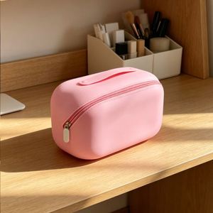 Silicone Eco-Friendly Durable Large Capacity <b>Makeup</b> <b>Bag</b> with Custom Logo Waterproof Zipper Portable <b>Travel</b> & Daily Use - Product Image 3