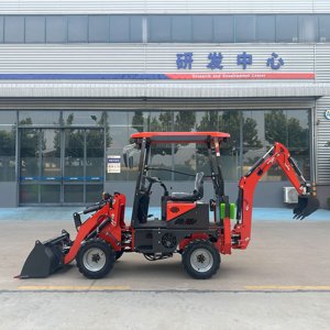 LIVRAISON GRATUITE - Mini-chargeuse-pelleteuse 4x4 de 1,5 tonne avec moteur EPA - Product Image 4