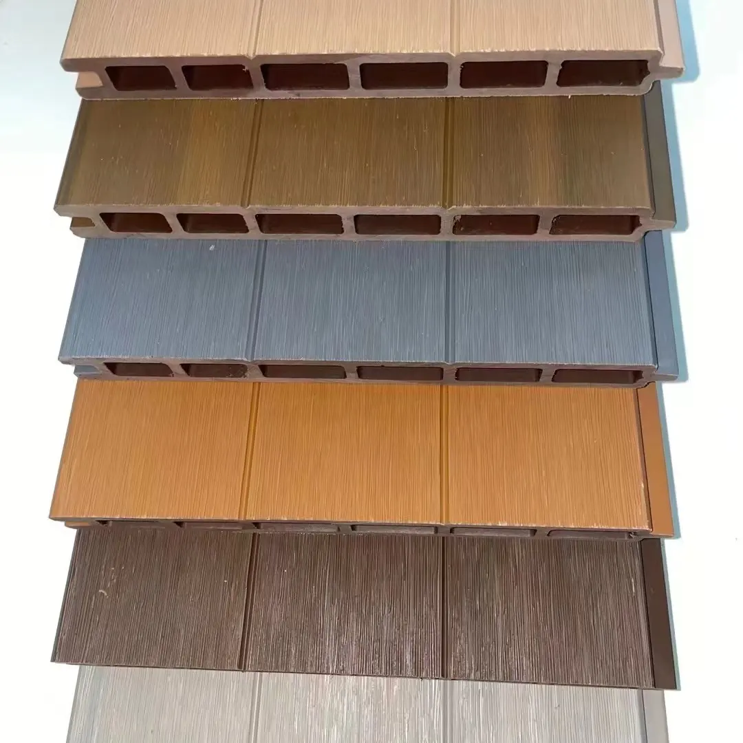 Outdoor Reclaimed Plastic Deck Floor Interlocking Composite Eco Friendly Floor Pvc Wpc Coextrusion Wood Flooring