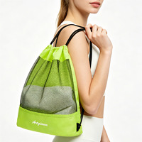 Sac à dos en filet à cordon de serrage respirant, séchage rapide, léger, grande capacité pour la gym, la natation, le basketball, le football - Commande en gros