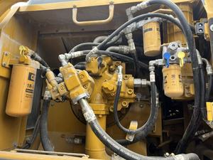 Excavatrice sur chenilles 336D2 modèle 2022, 36 tonnes, moteur à faible nombre d'heures avec inspection vidéo - Product Image 4