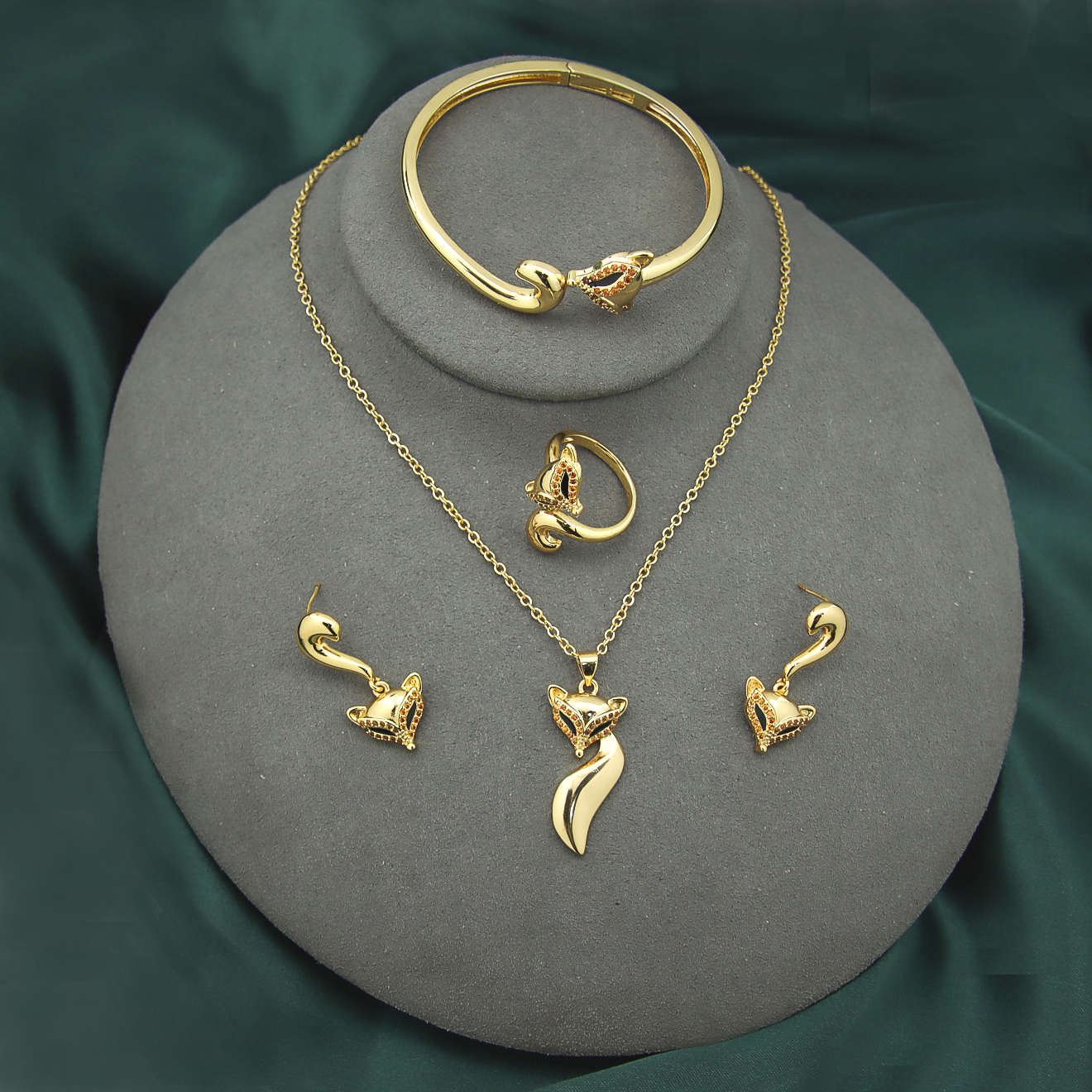 Hot Selling Zirkon Braut schmuck Sets Frauen Zirkon Ohrringe Ringe Halskette Armbänder Fox Schmuck Set
