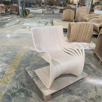 Chaise en bois paramétrique, mobilier au design paramétrique, chaise d'attente paramétrique CNC, mobilier paramétrique, mobilier paramétrique en bois