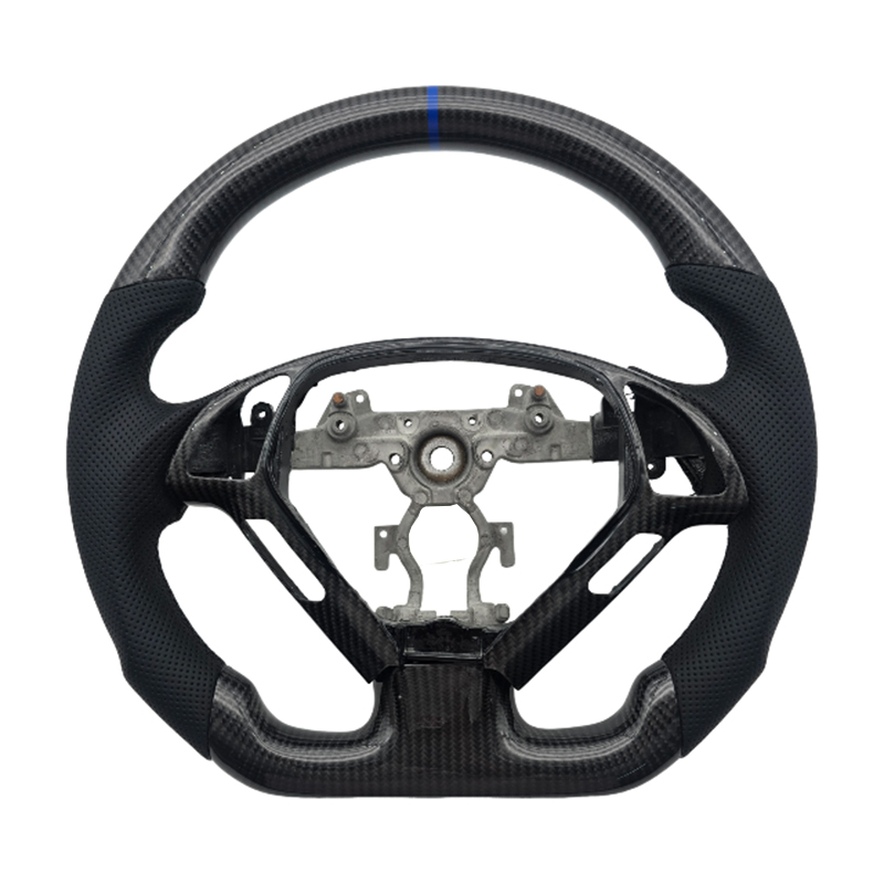 หนังพรุน + คาร์บอนไฟเบอร์ + ลายเย็บสีน้ำเงินเข้ม