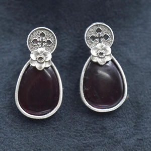 Dernières nouveautés Boucles d'oreilles en argent faites à la main pour filles et femmes - Product Image 1