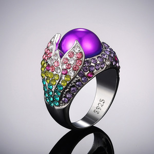Anello Vintage a Petalo Esagerato da Donna, Gioiello da Dito in Lega con Strass Completi, Regalo Trendy e di Carattere - Product Image 5