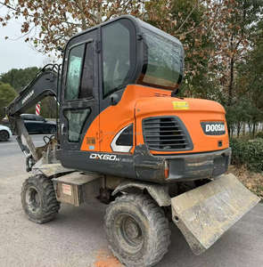 Doosan DX60 Mini excavadora de ruedas Corea Caterpillar usado hace bomba de funcionamiento de 6 toneladas Motor de buen rendimiento de alta eficiencia - Product Image 3