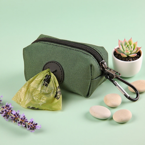 Dispensador de almacenamiento de basura con clip para bolsas de excremento de perro manos libres al por mayor para mascotas, cachorros y gatos - Product Image 2