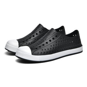 Sandales d'été décontractées pour hommes et femmes, respirantes, antidérapantes, en EVA, avec embout de protection pour la marche en eau - Product Image 4