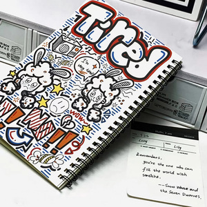 Carnet à spirale style dessin animé et gribouillage, pages lignées, couverture rétro, papeterie étudiante ; carnet personnalisé avec logo. - Product Image 2