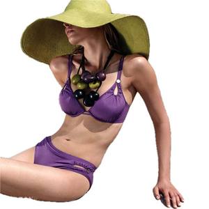 Plage Bikini vacances noir et blanc Bikini maillot de bain femmes acier orthèse taille seins Sexy trois points maillot de bain - Product Image 2