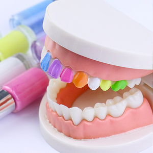 طلاء أسنان ملون مؤقت, آمن للاستخدام ، ملمع أسنان شهير للمكياج SFX - Product Image 4