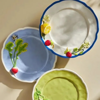 Assiette à dîner élégante et personnalisable à imprimé de fruits en 3D au motif de citron et de fraise avec assiette et plat à dessert à bord bleu