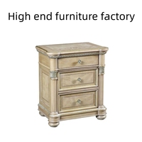 Mobilier français de chambre à coucher en bois massif de haute qualité Lit double Table de chevet King Villa hôtel peut être personnalisé