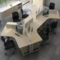 Mobilier de bureau OEM Table de bureau moderne au design spécial 120 degrés 3 places Poste de travail du personnel de bureau