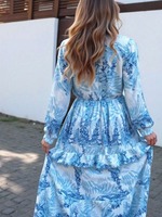 Robe longue maxi pour femme grande taille, imprimé floral bleu, col en V profond, manches longues, découpes à la taille, à volants, style resort, vente en gros, personnalisable