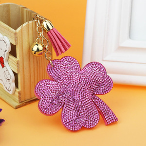 Llavero de Trébol de Cuatro Hojas de la Suerte con Diamantes de Imitación, Colgante de Trébol Brillante con Borla, Adorno para Bolso, Regalo de Joyería para Mujer - Product Image 3