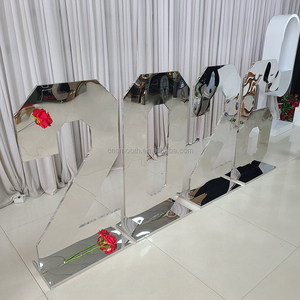 Números Gigantes de Espejo Plateados Brillantes para Bodas, Números de Carpa con Base, Número LED de 4 Pies, Letrero Personalizado, Letras Grandes, Artículos para Fiestas - Product Image 3