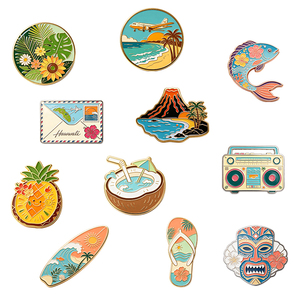 Broches personnalisées en émail souple sur le thème tropical Hawaï, masque Tiki, planche de surf, noix de <span class=keywords><strong>coco</strong></span>, broche en métal pour revers, souvenir de voyage créatif - Product Image 2