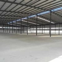 Atelier d'entrepôt industriel en acier résistant à la corrosion avec revêtement ignifuge, isolation phonique et thermique, entretien minimal