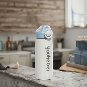 กระบอกน้ำเก็บความร้อนแบบใหม่กระติกน้ำเก็บความร้อนทั่วไปสำหรับโรงเรียนสำนักงานถ้วยพลาสติกอเนกประสงค์พร้อมหลอดน้ำดื่ม - Product Image 6