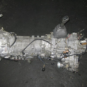 6G75 6G72 6G74เครื่องยนต์มือสองสำหรับ Mitsubishi Pajero - Product Image 5