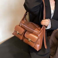 Sac à bandoulière multi-poches pour femme en cuir PU, sac hobo avec poches à rabat avant, doublure en toile, fermeture à glissière