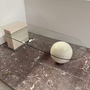 <span class=keywords><strong>Table</strong></span> basse personnalisable <span class=keywords><strong>en</strong></span> marbre naturel avec <span class=keywords><strong>plateau</strong></span> <span class=keywords><strong>en</strong></span> <span class=keywords><strong>verre</strong></span> <span class=keywords><strong>trempé</strong></span> et pieds <span class=keywords><strong>en</strong></span> boules <span class=keywords><strong>de</strong></span> pierre, également utilisable comme <span class=keywords><strong>table</strong></span> <span class=keywords><strong>en</strong></span> <span class=keywords><strong>verre</strong></span> - Product Image 2