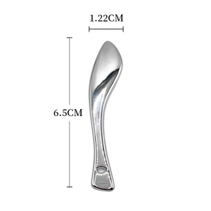 Rouleau de massage pour les yeux en métal, type cuillère à crème pour le visage, modèle de massage des yeux en forme de poisson - Product Image 5