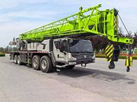 ZOOMLION 100 Ton ZTC1000VS5 Crane Truk Mobile Bekas 2000 Jam Kerja Tinggi Angkat 51m Pemberat 24 Ton Mesin Yuchai Berkualitas Tinggi