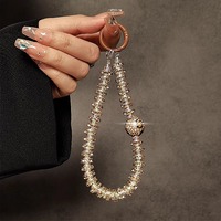 Nouvel Arrivage : Dragonne de Téléphone de Luxe Style Ins avec Strass Dorés et Perles, Chaîne Anti-Perte Élégante et Haut de Gamme pour Femme