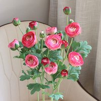 Haute qualité 5 têtes fleurs de renoncule en soie tiges de renoncule artificielles pour la décoration d'événements de mariage à la maison de jardin