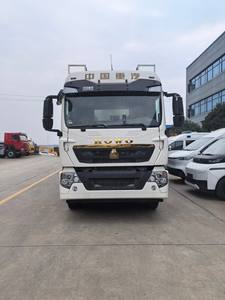 Camión <span class=keywords><strong>Cisterna</strong></span> de Combustible SINOTRUK HOWO 8x4, 30000L, 400HP, Diésel, para Exportación - Product Image 5