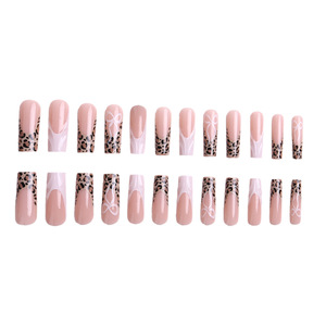 <span class=keywords><strong>Ongles</strong></span> à presser 3D French Tip, motif léopard, nœud papillon, forme cercueil longue, glamour pour soirée, certifiés OEM ODM MSDS, prêts à l'exportation - Product Image 4