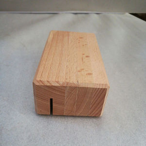 แผ่นไม้บีชธรรมชาติที่เป็นของแข็งที่วางการ์ดป้ายชุดช้อนส้อมที่วางทิชชู่ที่วางบนโต๊ะสำหรับร้านอาหารงานเลี้ยง - Product Image 5