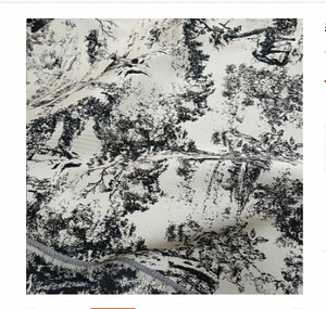Impression numérique imprimée 100% coton Tissu pour la robe Vêtements grossiste par la cour à l'usine - Product Image 1
