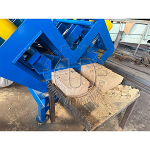 เครื่องอัดก้อนใยมะพร้าวแบบกำหนดขนาดเอง UT 650 กรัม เครื่องทำบล็อกใยมะพร้าวแบบไฮดรอลิก 120 ก้อน/ชม. ความปลอดภัยสูง - Product Image 4