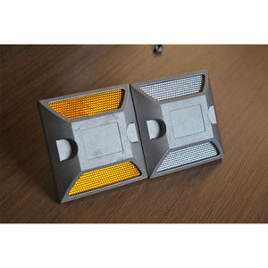 Reflectores de Carretera de Fábrica China, Tachas Reflectantes de Seguridad Vial Tipo Ojo de Gato, Tachas de Aluminio para Carretera - Product Image 3