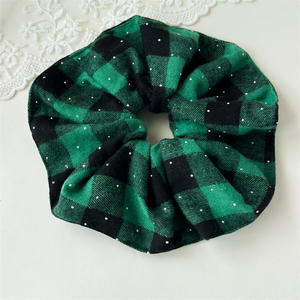 Accessoires de cheveux de Noël : Bandeau à carreaux avec perles et boucle pour cheveux, style rétro, pour femmes - Product Image 5