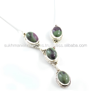 Collier en argent sterling 925 avec zoïsite rubis, pierre précieuse naturelle, cabochon ovale, bijoux faits à la main, collier de mode pour femmes - Product Image 1