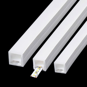 Boîtier <span class=keywords><strong>profilé</strong></span> en <span class=keywords><strong>plastique</strong></span> personnalisé avec couvercle flexible en silicone pour bande lumineuse LED sans usure pour néon LED en silicone - Product Image 3