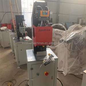 Machine de vissage automatique à une tête, robot de serrage de vis pour la fabrication de fenêtres et de portes - Product Image 3