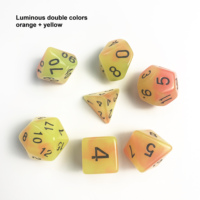 Dés de jeu en plastique PMMA pour TRPG, 7 pièces par set, double couleur fluorescente lumineuse, prêts à l'emploi (RTS)